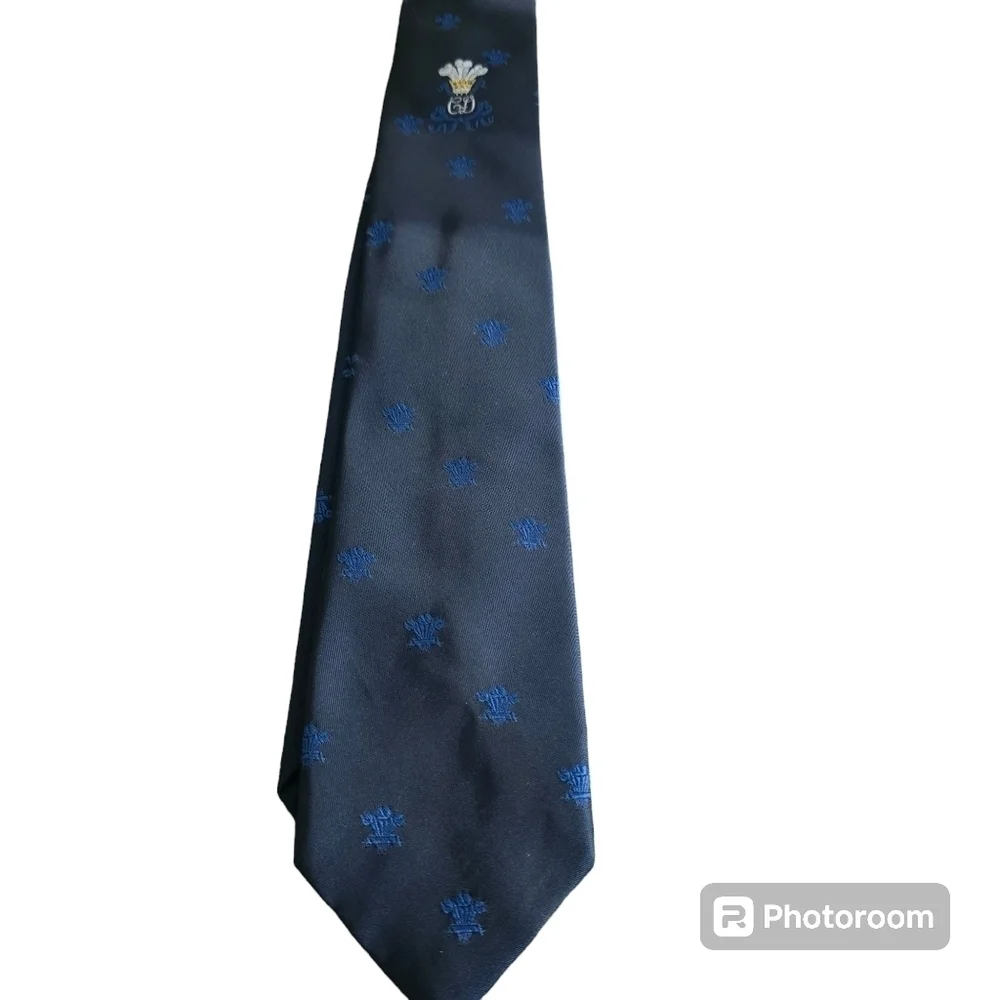 Vintage 1980s The Royal Wedding Lady Diana Prince of Wales Neck Tie